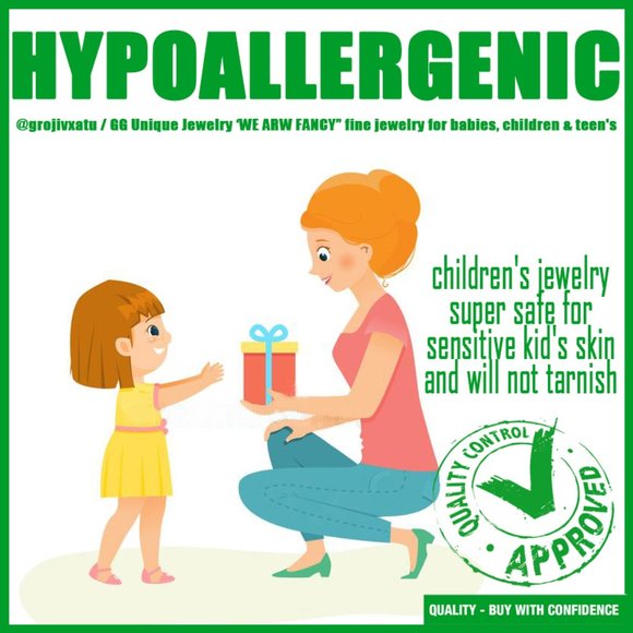 Mickey Mouse Read Heart Swarovski Crystals Luxury Gold Plated Earrings - Picture 12 of 13